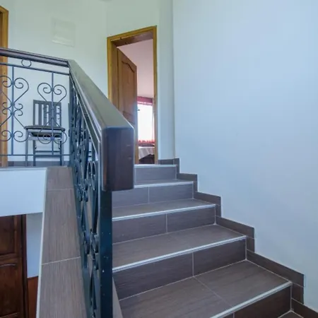 Apartment Стаи За Гости